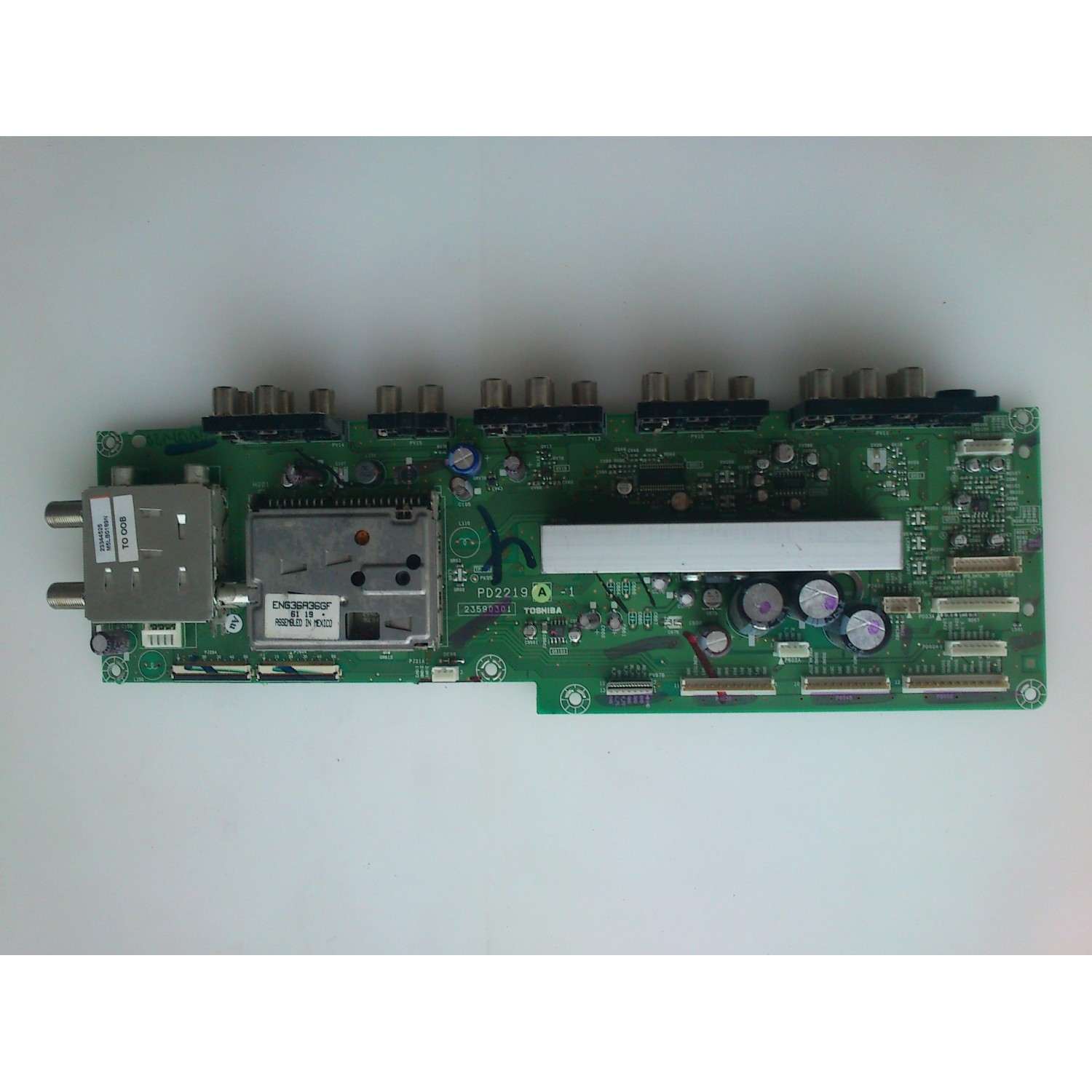 MAIN PARA SMART TV VIZIO 4K CON HDR RESOLUCION ( 3840 x 2160 ) / NUMERO DE PARTE 60103-00812 / TD.MT5691.U751 / 4300085908 / M43Q6-J04 / N21010144-0A01810 / PANEL BOEI430WQ1 / DISPLAY T430QVN03.8 / MODELO M43Q6-J04 LBVAG5KX